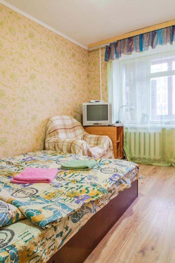 по улице лескова, 6 *