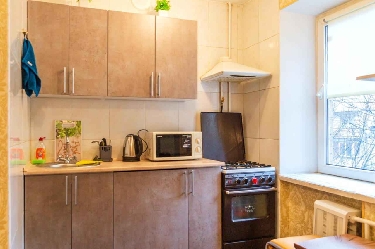 по улице лескова, 6 Apartment *