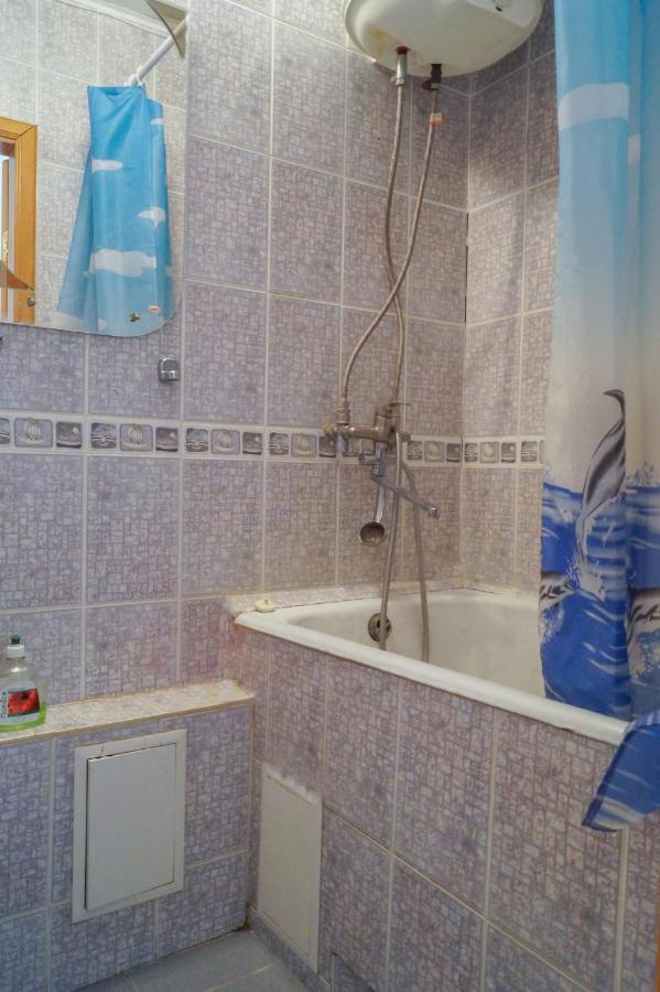 по улице лескова, 6 Apartment *